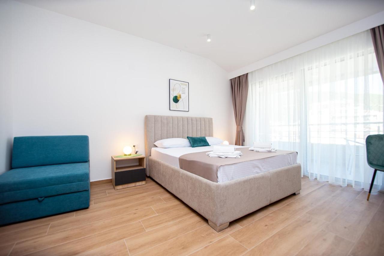 Apartments Sirena - Modern Stay With Free Parking 布德瓦 外观 照片