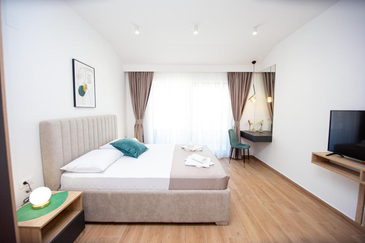 Apartments Sirena - Modern Stay With Free Parking 布德瓦 外观 照片