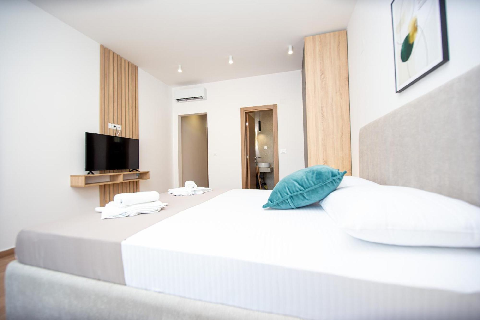 Apartments Sirena - Modern Stay With Free Parking 布德瓦 外观 照片