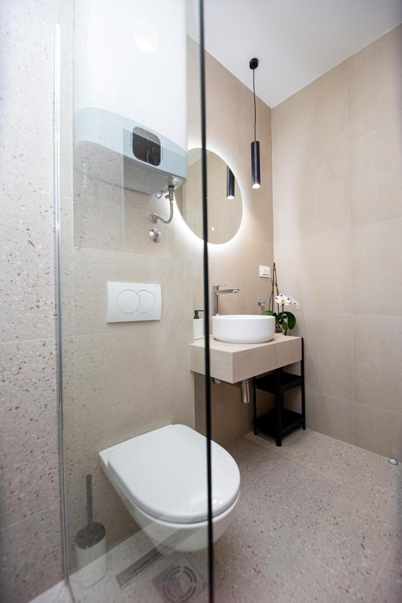 Apartments Sirena - Modern Stay With Free Parking 布德瓦 外观 照片