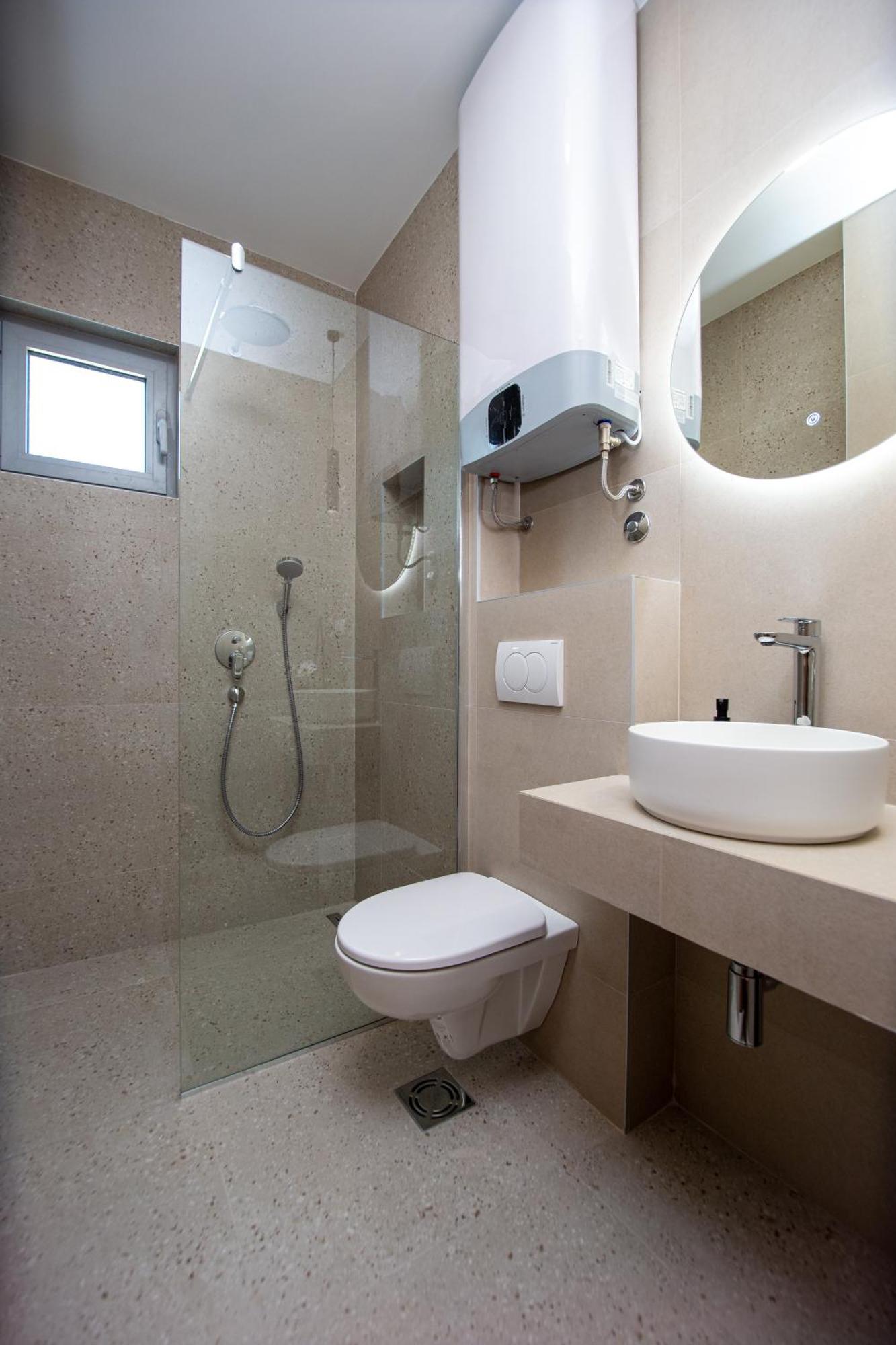 Apartments Sirena - Modern Stay With Free Parking 布德瓦 外观 照片