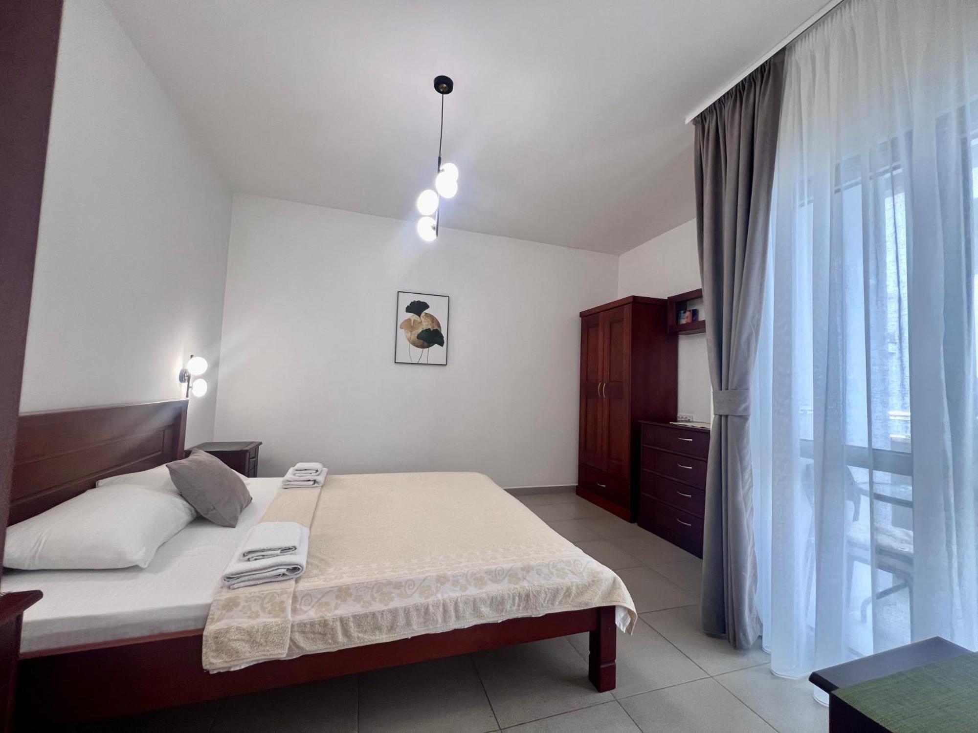 Apartments Sirena - Modern Stay With Free Parking 布德瓦 客房 照片